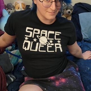 Geeky roommate being a big tease photo gallery by Alexa Readmen