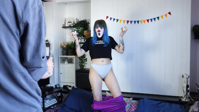 Pantsed BTS video from Alice Bean