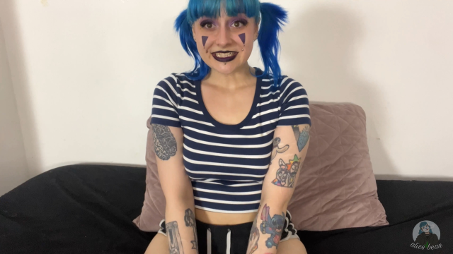 Scent Of Armpit video from Alice Bean