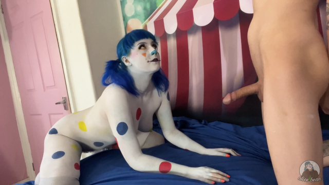 Spotty Fucks video from Alice Bean