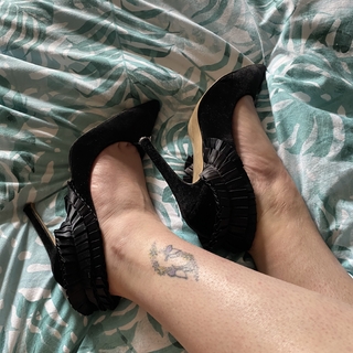 Foot fetish photo gallery by Alluring Mistress