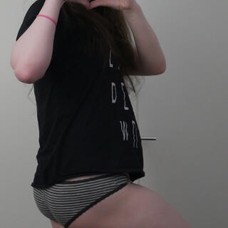 Alyss Holly photo