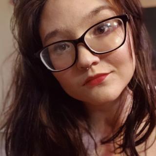 Emily Whisper photo
