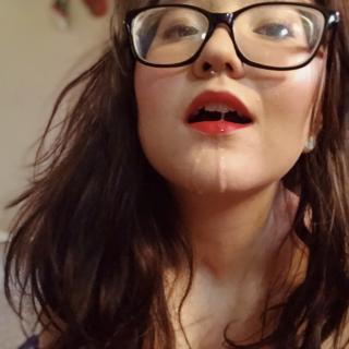 Emily Whisper photo