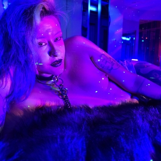 Light Mistress photo gallery by Lilith