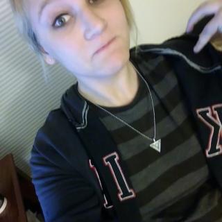 Ashlee Alespia photo