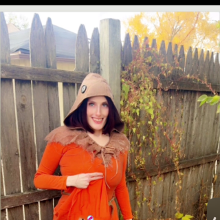 AshleyOneil APClips.com profile