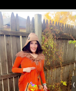 AshleyOneil at APClips.com