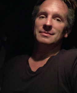 Asston Kutchie at APClips.com