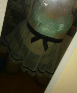 Bby Loh at APClips.com