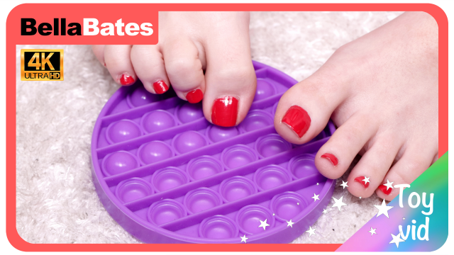 Play With POP IT Fidget With My FEET video from Bella Bates