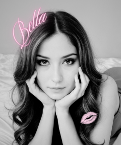 Bella Bentley at APClips.com