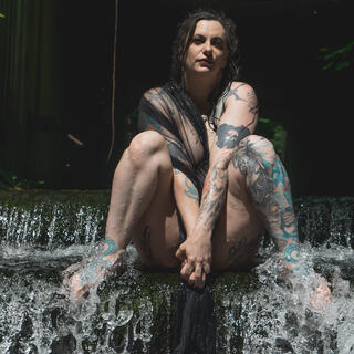 Bella Vendetta photo