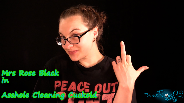 Asshole Cleaning Cuckold video from BlackxRose92