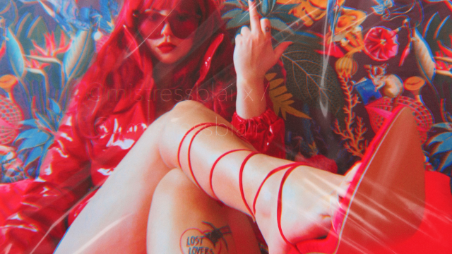 Greedy, insatiable and completely spoiled video from Blair