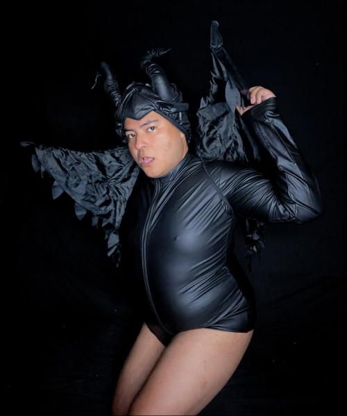 Bootydevine contest photo