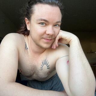 Braden FTM Cascadian photo