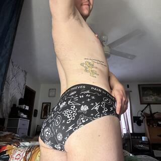 Braden FTM Cascadian photo