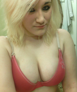 CheatingBitch69 at APClips.com