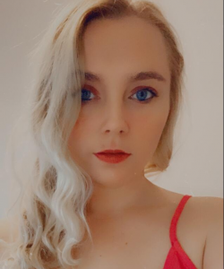 Brooke Paige at APClips.com