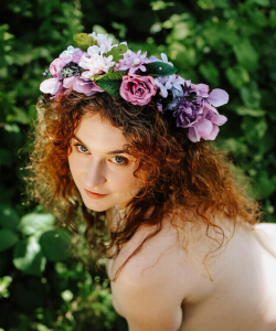 Caralynn Rose at APClips.com