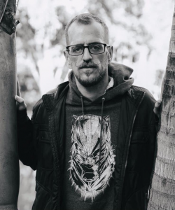 Chad Diamond at APClips.com