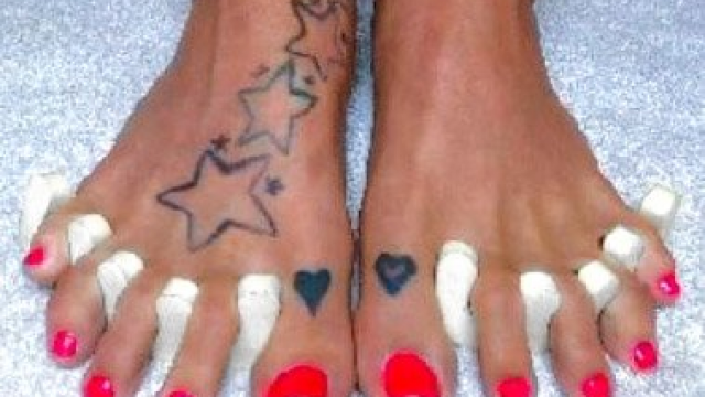 Pink Toes video from Cazzy Kush