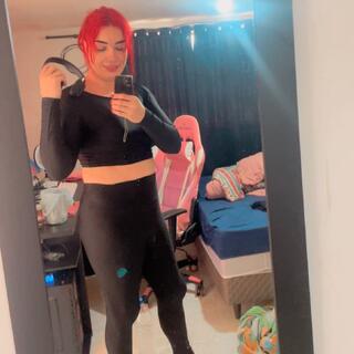 Charlotte Kayle photo