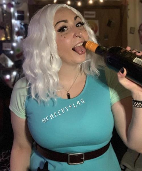 CheekySlag contest photo