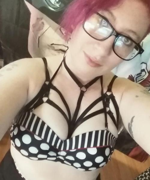 The Curvy Siren contest photo