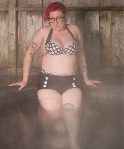 The Curvy Siren contest photo