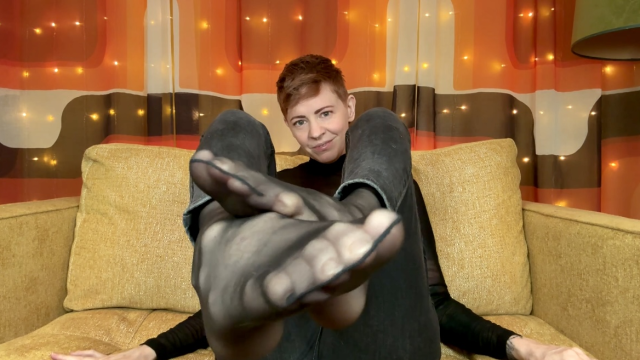 You Can't Cum Without My Feet video from Calyx Bielke