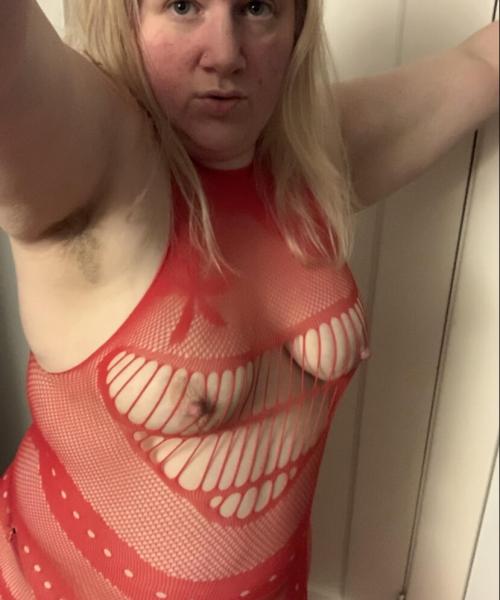 GreenEyedFreakyMom contest photo