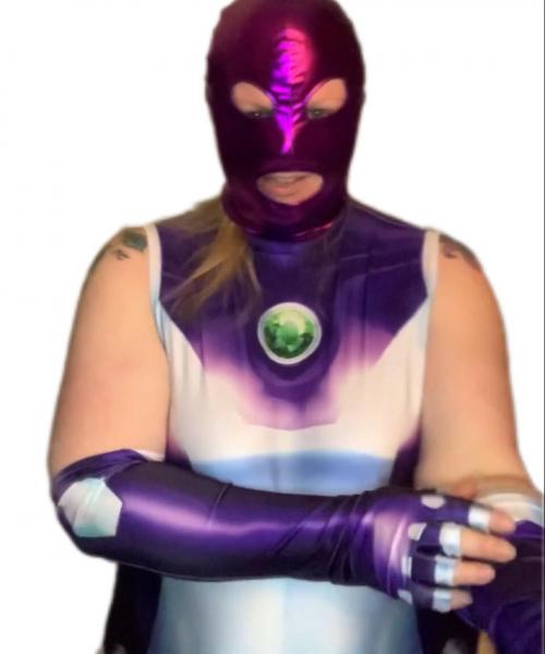 GreenEyedFreakyMom contest photo