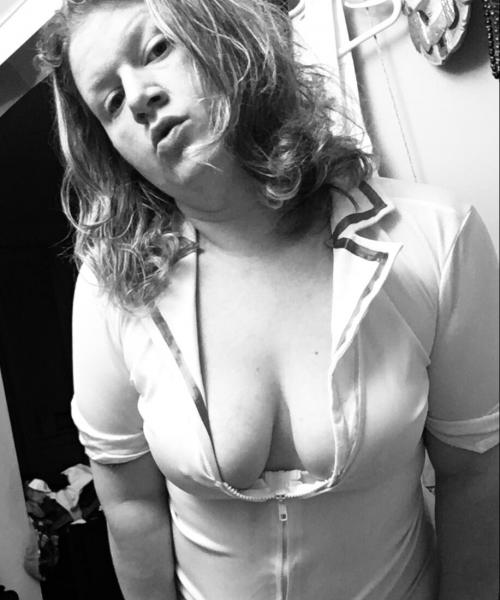 GreenEyedFreakyMom contest photo