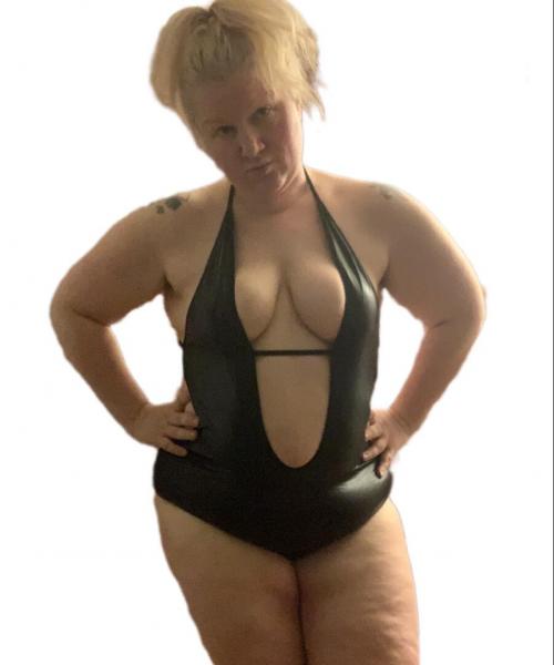 GreenEyedFreakyMom contest photo