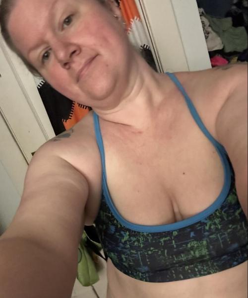 GreenEyedFreakyMom contest photo