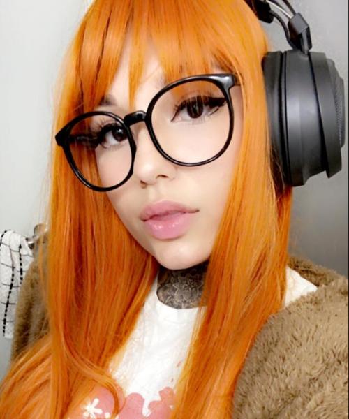 Claire Moon contest photo