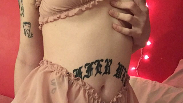 Snapstory finger fucking and pink dildo play video from
