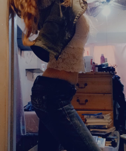 Glitter Glow at APClips.com