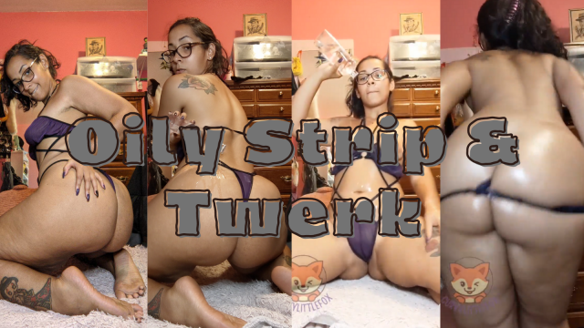 Oily Strip and Twerk video from Foxy