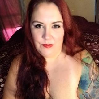 Curvy Metalhead photo