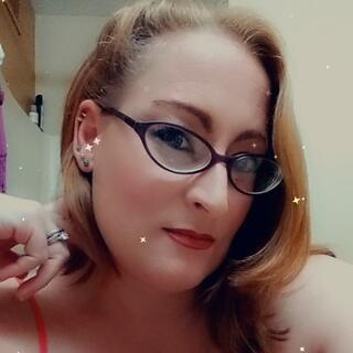 Dawna Dikengob photo