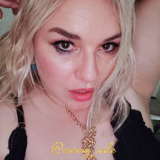 Curvy Sole Goddess photo