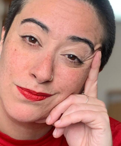 Dame Blazey Lux at APClips.com