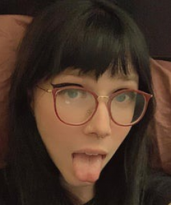 Dani Sophia at APClips.com