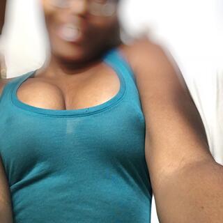 Lauren Darling photo