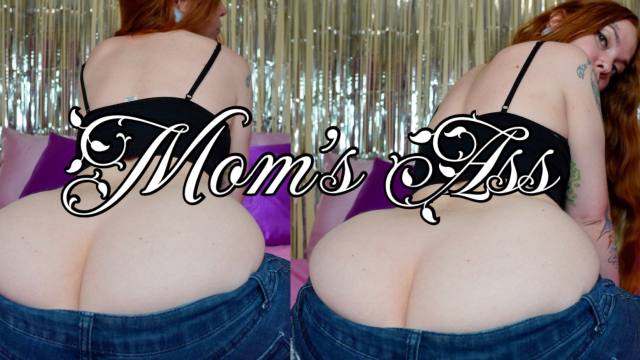 Mom's Ass video from Delphoxi