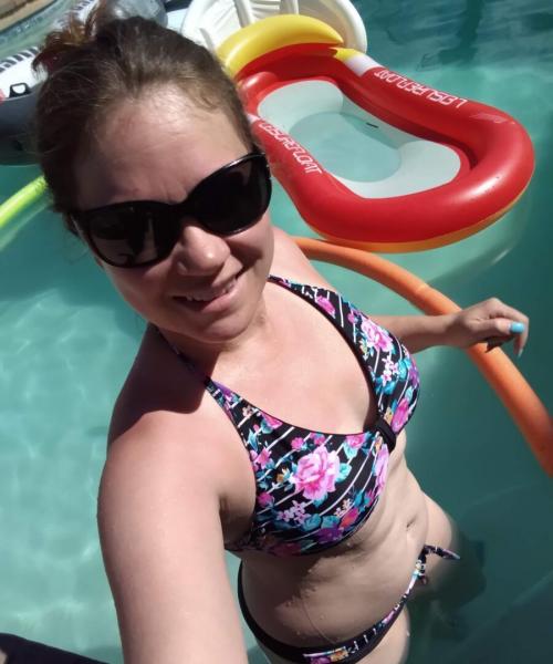 DiaLynn contest photo