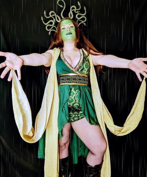 DiaLynn contest photo